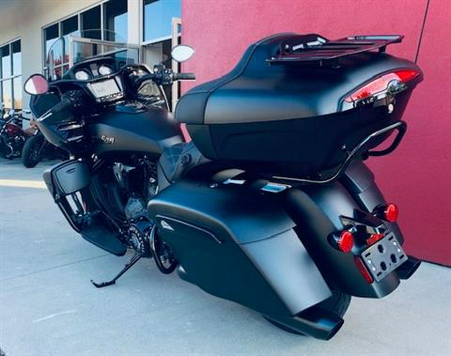 2023 Indian Motorcycle Pursuit® Dark Horse® with Premium Package