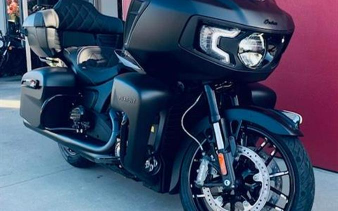 2023 Indian Motorcycle Pursuit® Dark Horse® with Premium Package