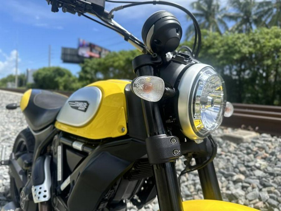 2017 Ducati Scrambler Icon '62 Yellow