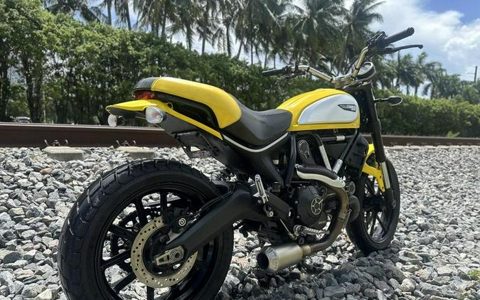 2017 Ducati Scrambler Icon '62 Yellow