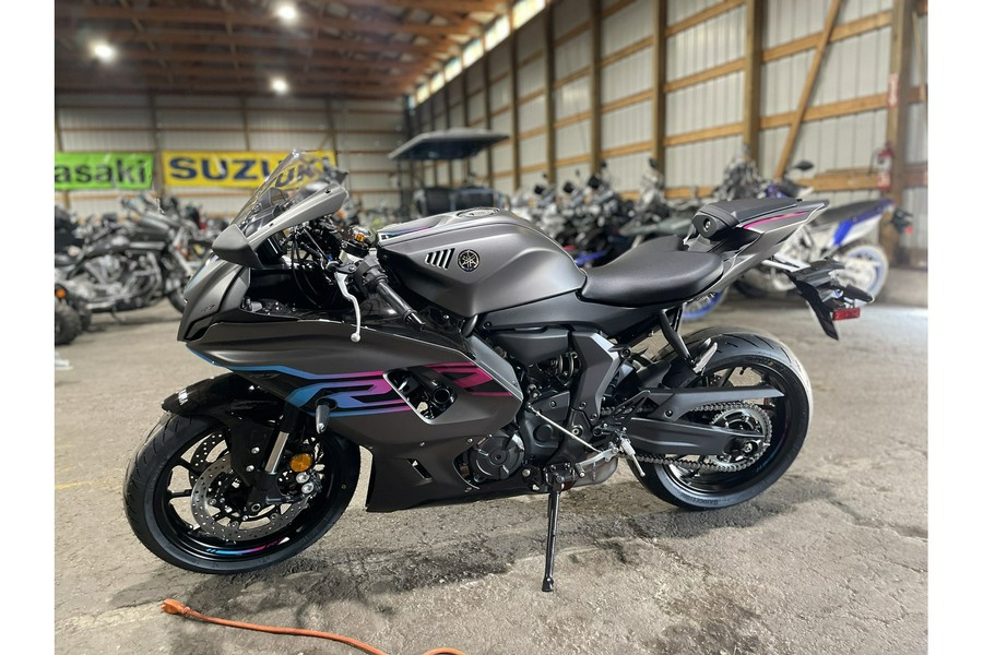 2024 Yamaha YZF-R7