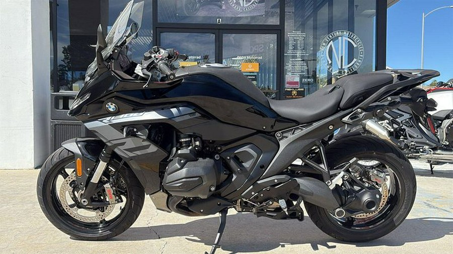 2026 BMW R1300RS Inventory