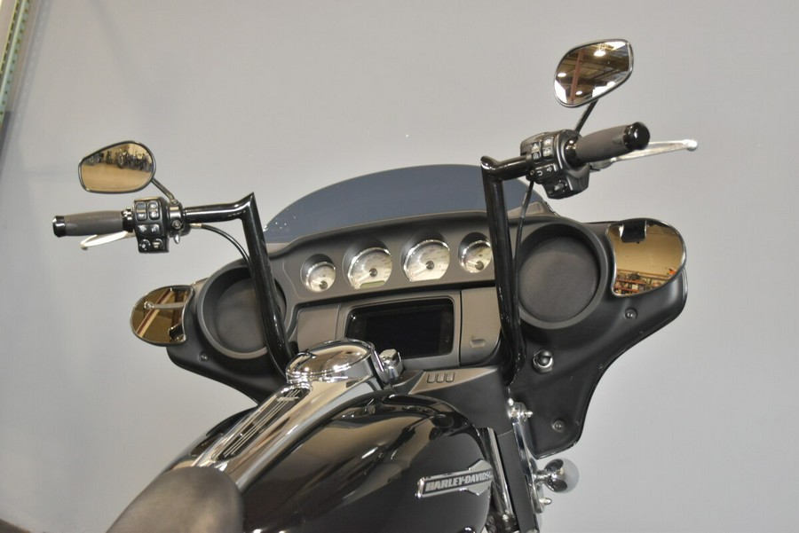 2022 Harley-Davidson Street Glide FLHX