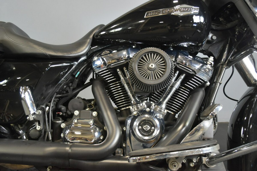 2022 Harley-Davidson Street Glide FLHX