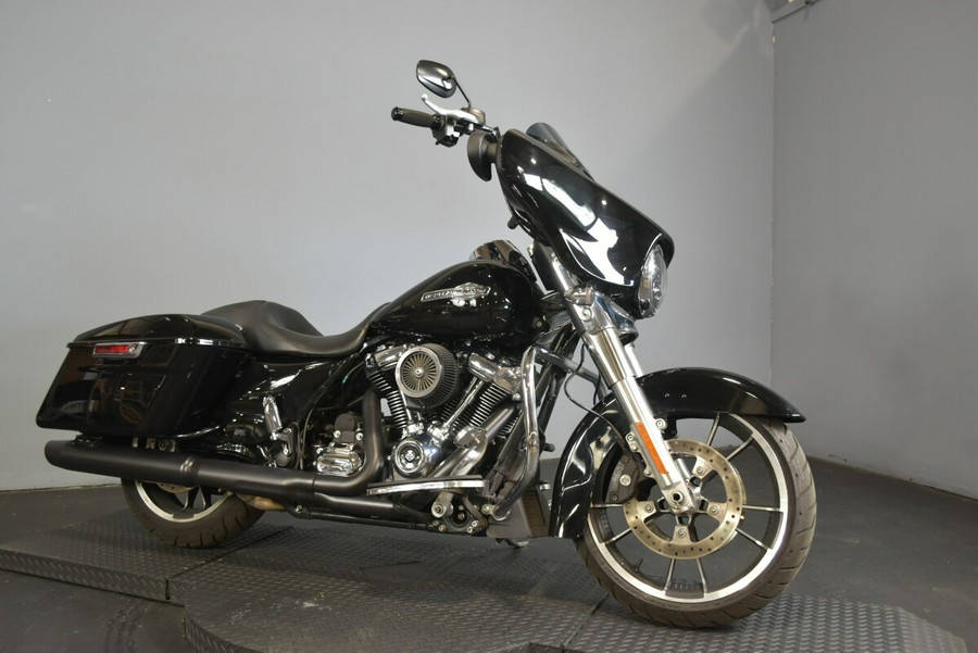 2022 Harley-Davidson Street Glide FLHX