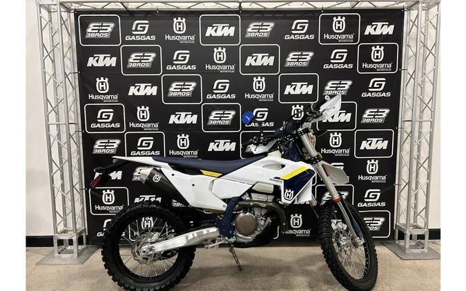 2025 FE 350S - Husqvarna Motorcycles