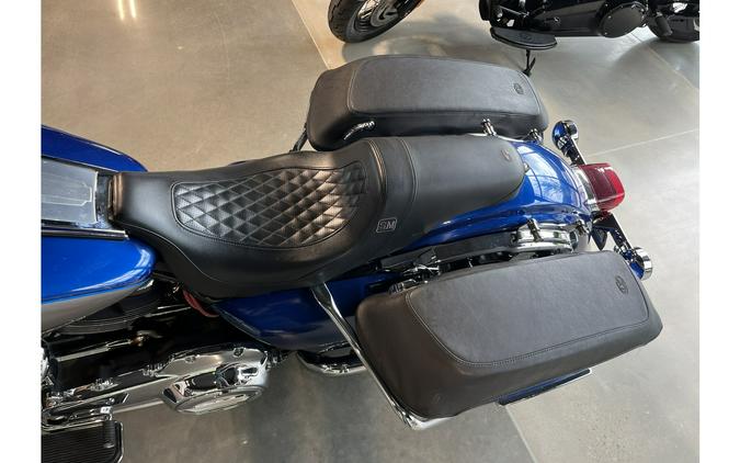 2017 FLHR Road King® - Harley-Davidson®