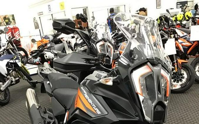 2022 KTM 1290 Super Adventure S