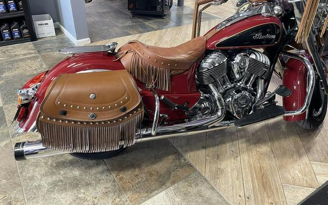 2015 Indian Motorcycle® Chief® Vintage Indian Red / Thunder Black