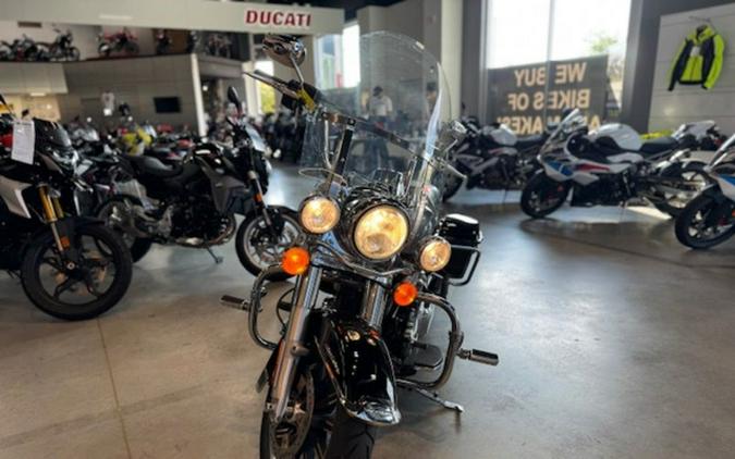 2017 Harley-Davidson Road King Base