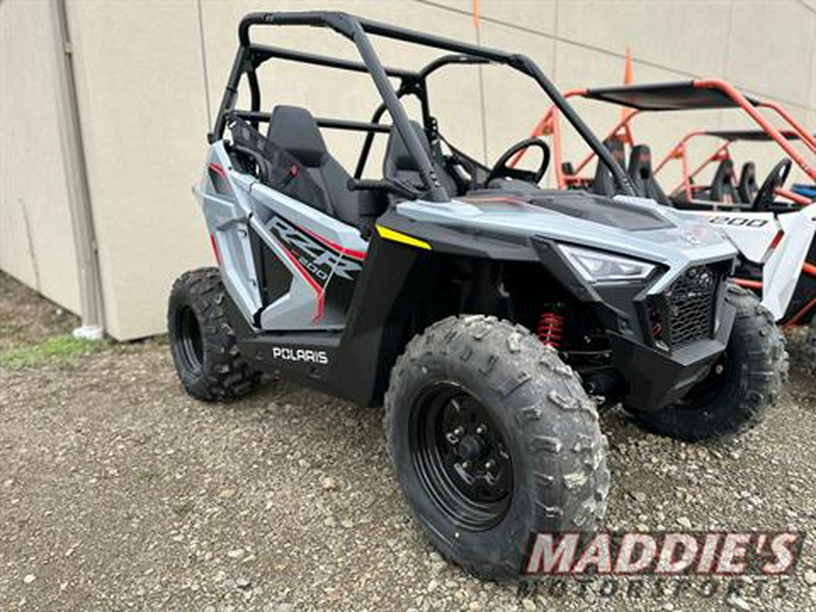 2024 Polaris RZR 200 EFI