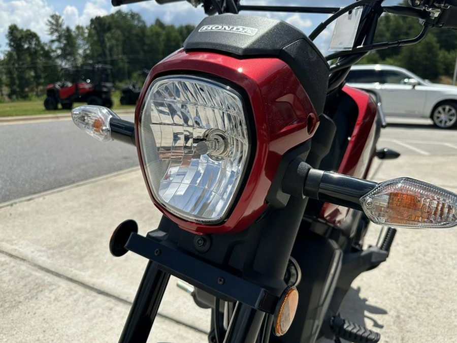 2024 Honda Navi Pearl Red