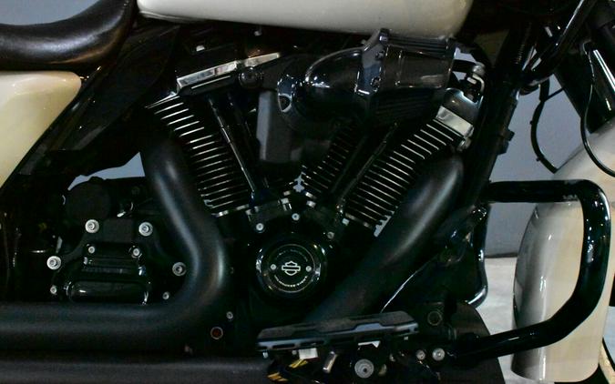 2022 Harley-Davidson Road Glide Special