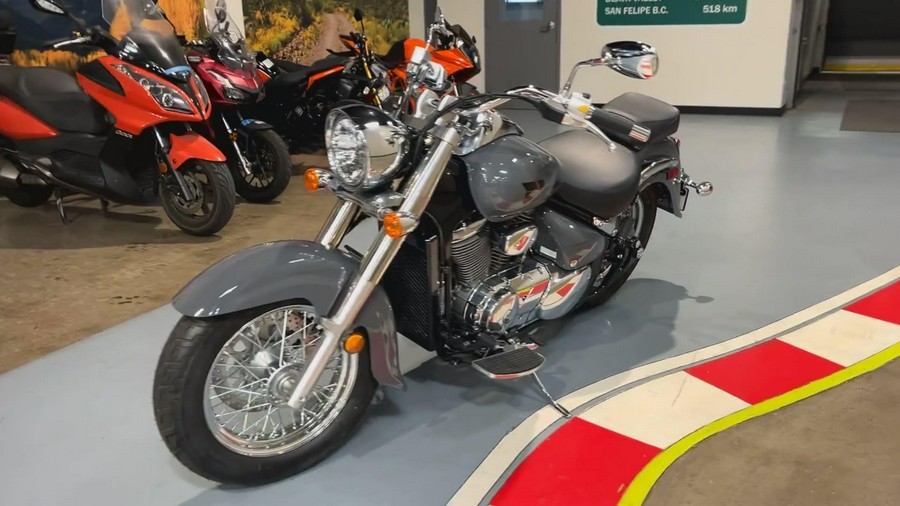 2025 Suzuki BOULEVARD C50