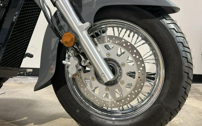 2025 Suzuki BOULEVARD C50