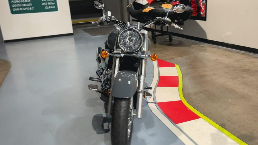 2025 Suzuki BOULEVARD C50