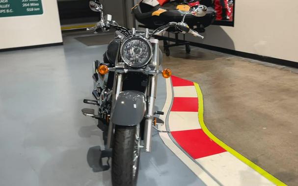 2025 Suzuki BOULEVARD C50