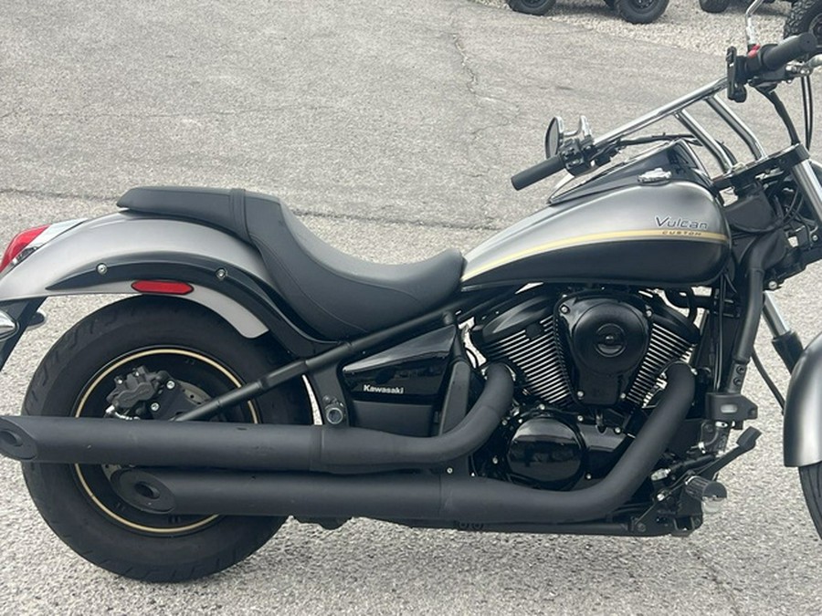 2020 Kawasaki Vulcan 900 Custom