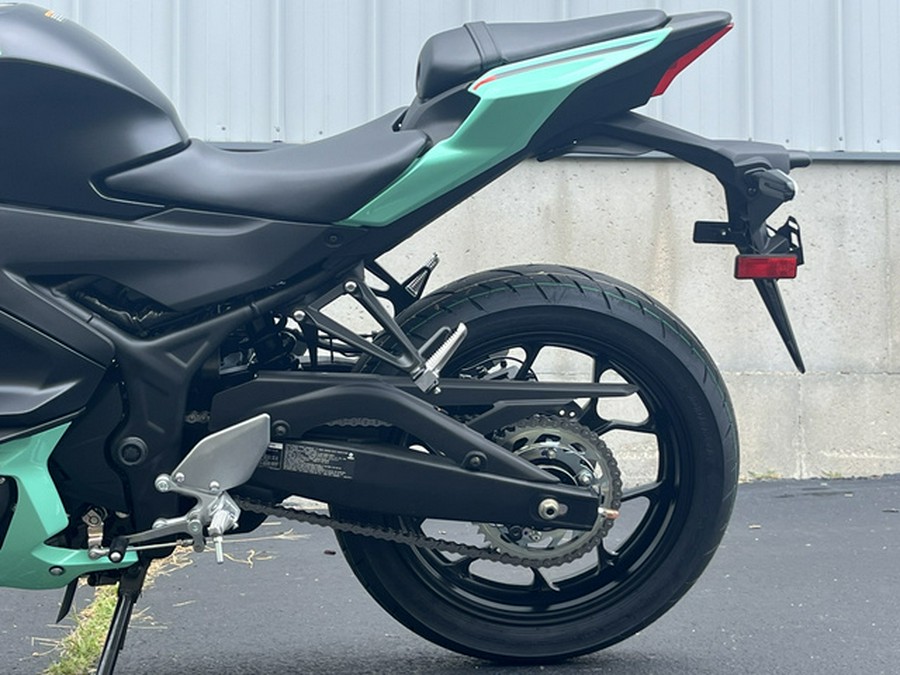 2026 Yamaha YZF R3 ABS