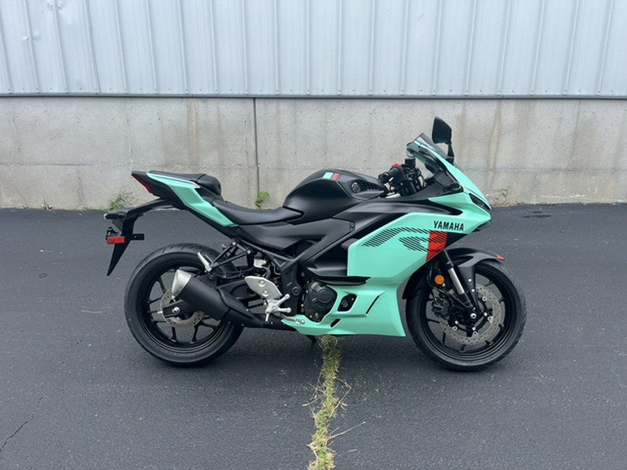 2026 Yamaha YZF R3 ABS