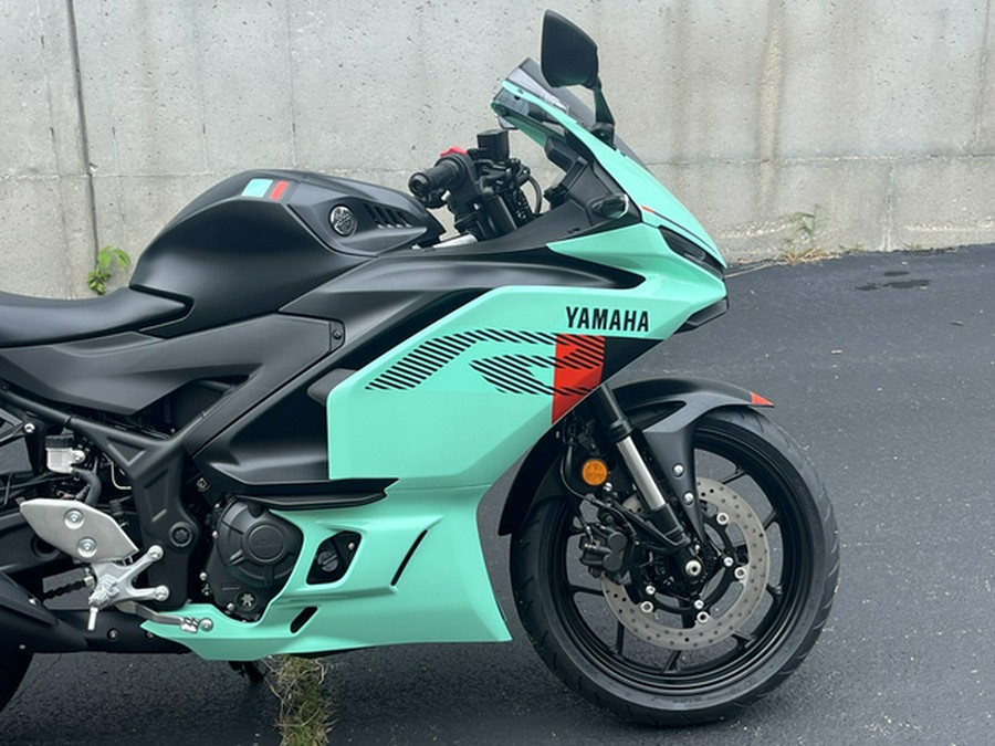 2026 Yamaha YZF R3 ABS