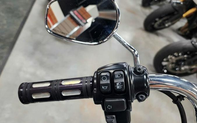 2017 Harley-Davidson Softail Heritage Softail Classic