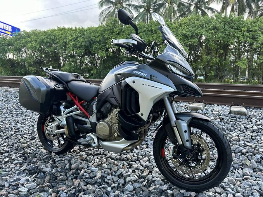 2021 Ducati Multistrada V4S Aviator Grey / Alloy Wheels