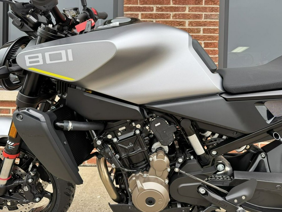 2025 Husqvarna® Vitpilen 801