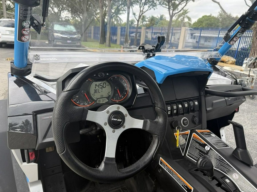 2017 Can-Am Maverick X Mr 1000R Hyper Silver & Octane Blu