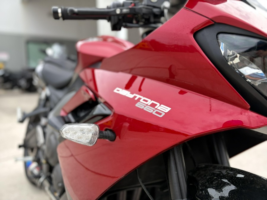 2025 Triumph Daytona 660