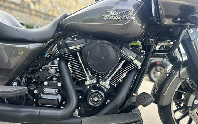 2023 Harley-Davidson Road Glide® 3