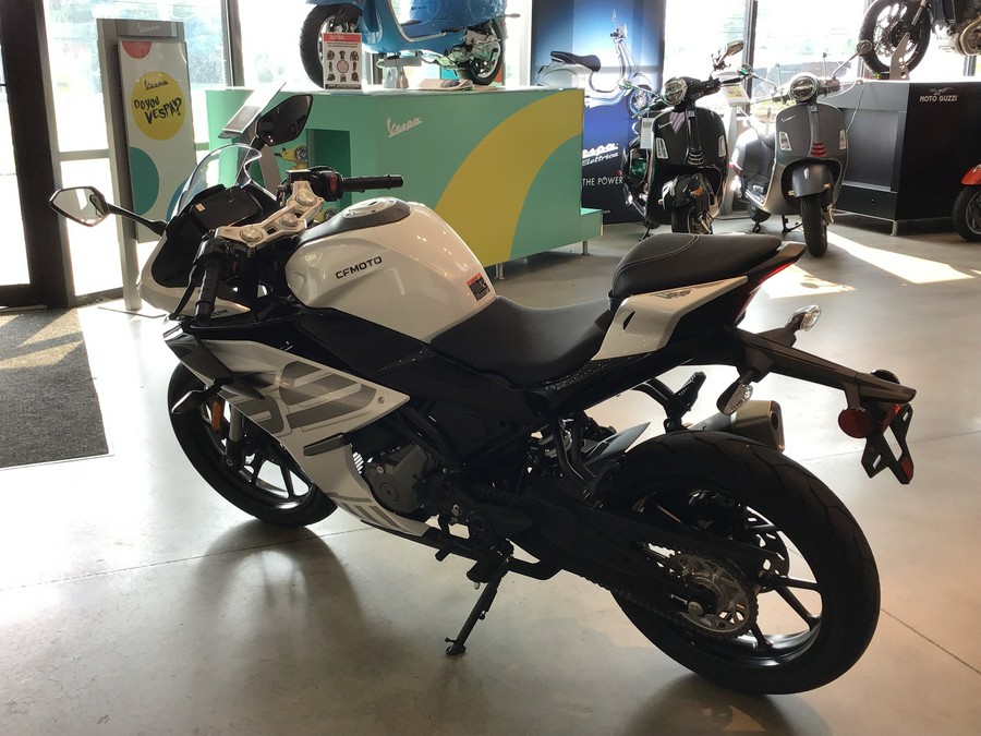 2026 CFMOTO 300SS