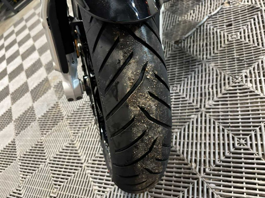 2026 BMW R 12