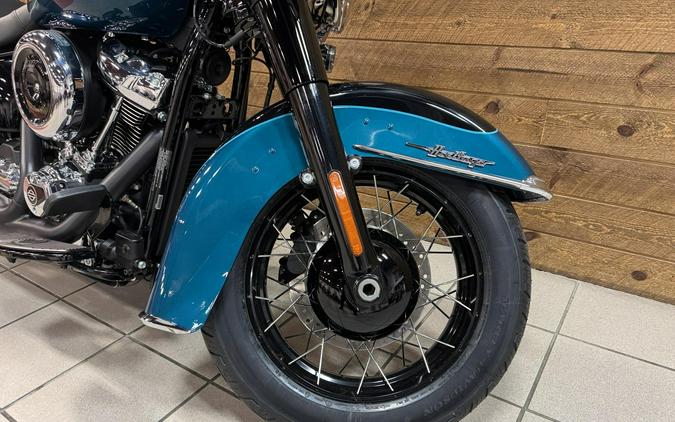 2026 Harley-Davidson® Heritage Classic Teal Thunder / Vivid Black Black Laced Wheels FLHC