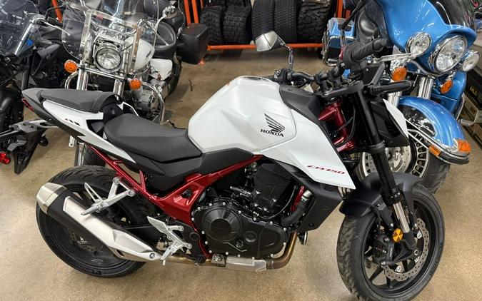 2025 Honda CB750 HORNET