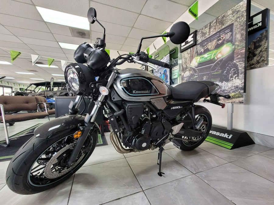 2023 Kawasaki Z650 RS