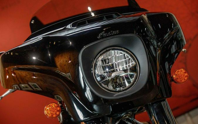 2023 Indian Motorcycle® Chieftain® Base