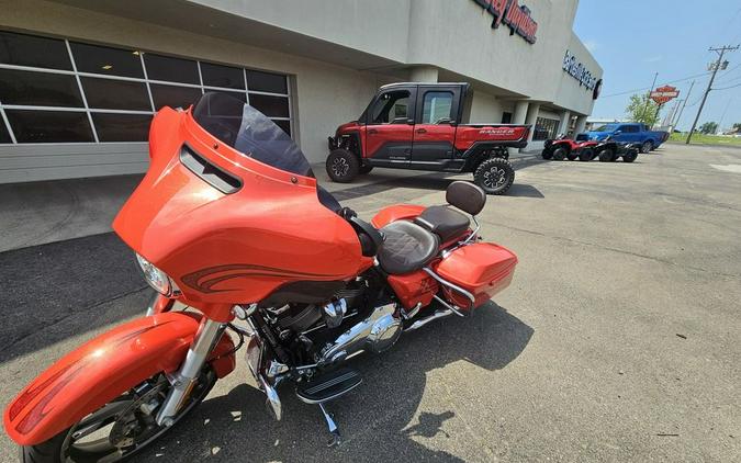 2017 Harley-Davidson® FLHXS - Street Glide® Special