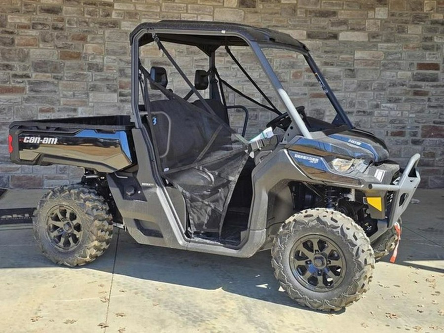 2024 Can-Am Defender XT HD9