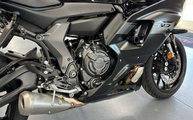 2025 Yamaha YZF R7