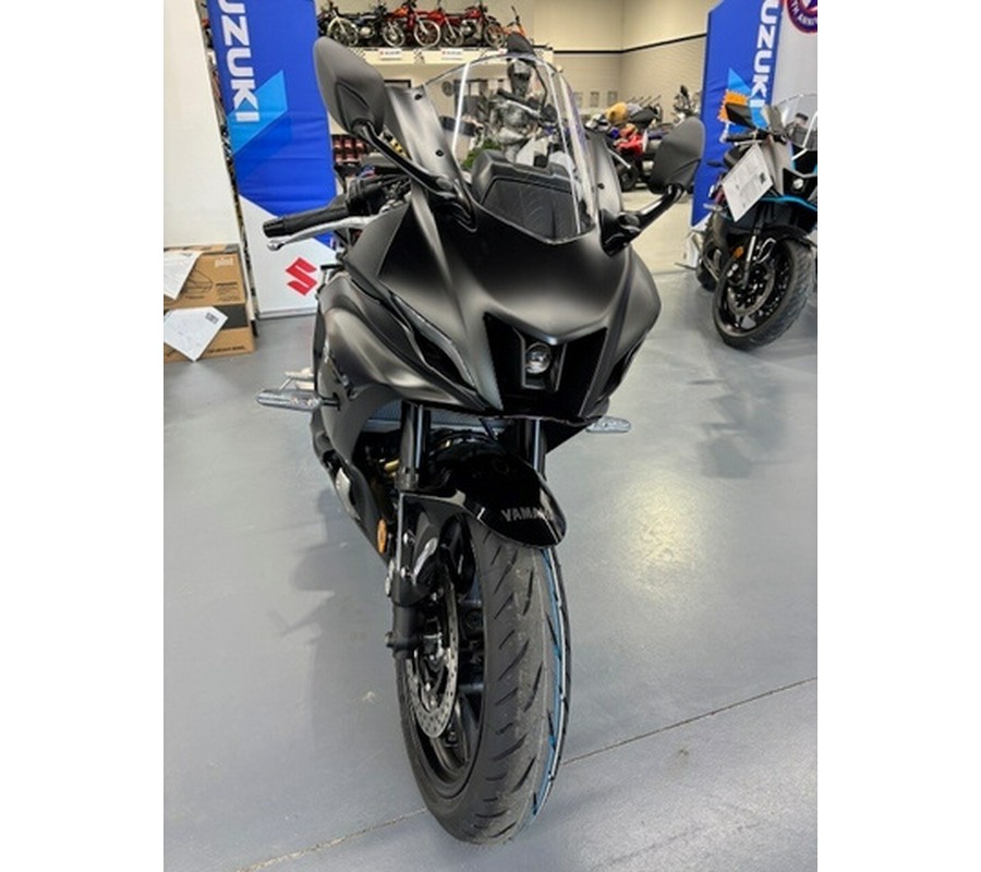 2025 Yamaha YZF R7