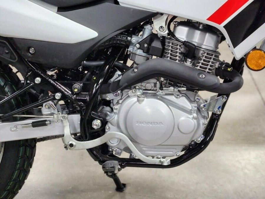 2025 Honda XR™ 150L