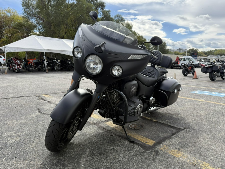 2018 INDIAN MOTORCYCLE Chieftain Dark Horse