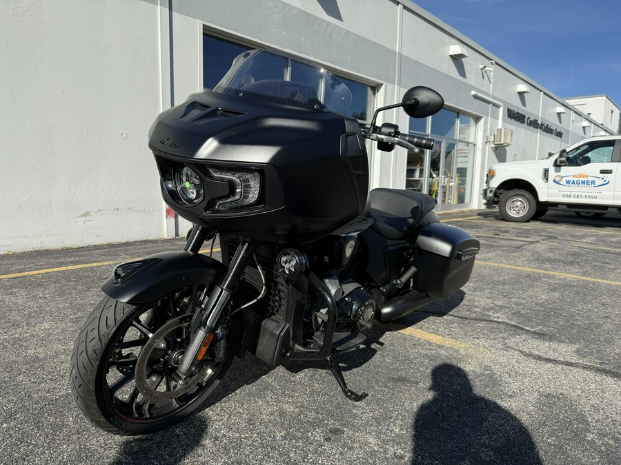 2023 INDIAN MOTORCYCLE Indian Challenger Dark Horse