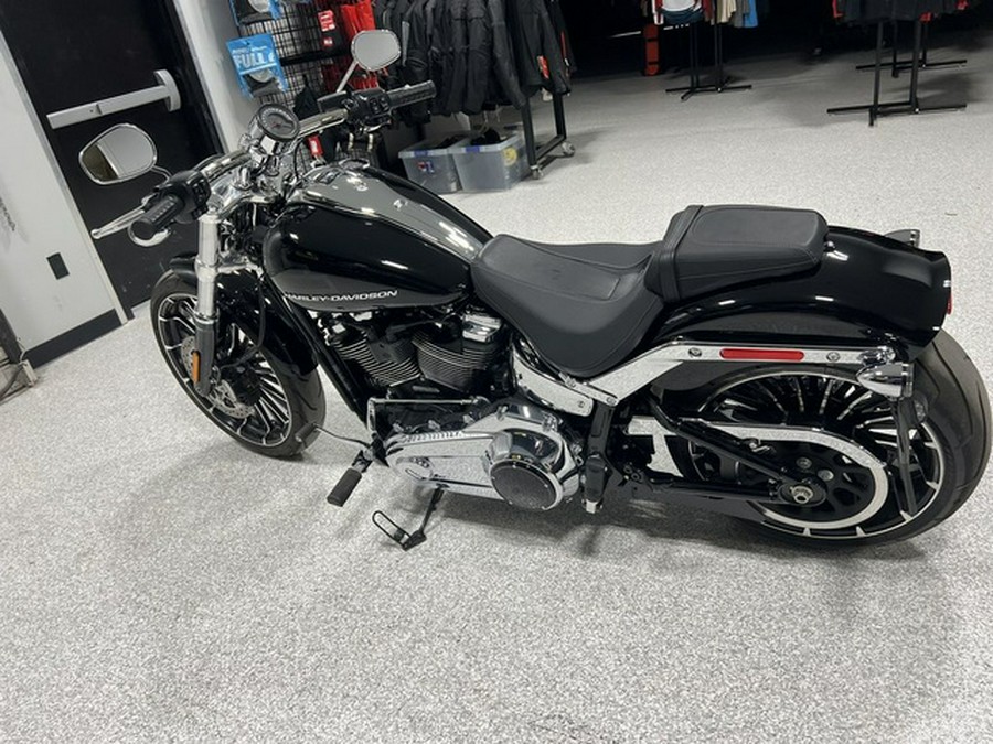 2025 Harley-Davidson Softail FXBR - Breakout