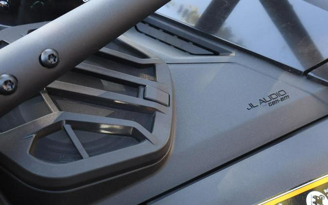 2026 Can-Am® Maverick R MAX X rc With Smart-Shox