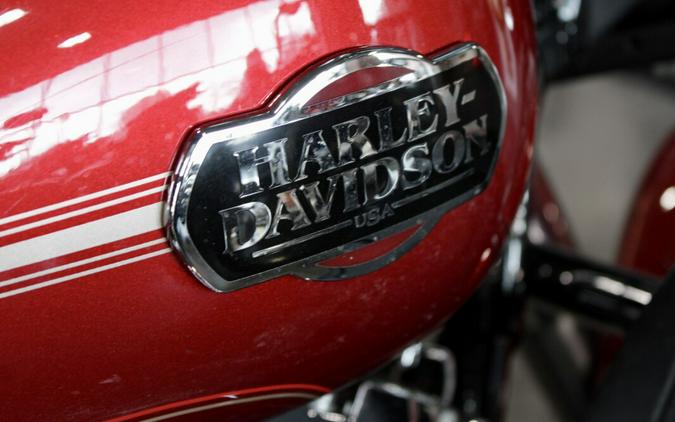 Used 2012 Harley-Davidson Ultra Classic Electra Glide Grand American Touring Motorcycle For Sale In Medina, OH