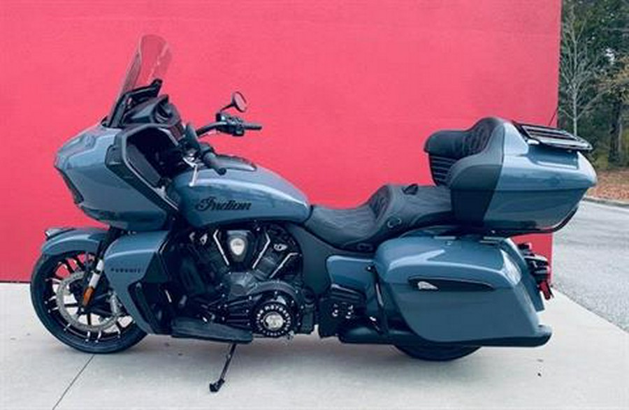 2023 Indian Motorcycle Pursuit® Dark Horse® with Premium Package