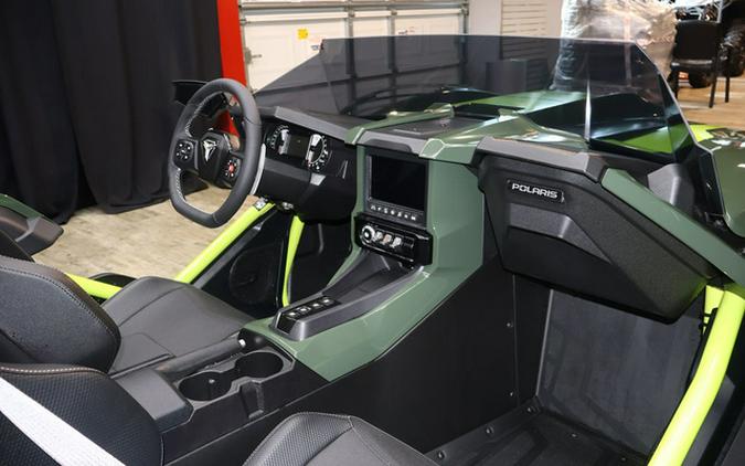 2024 Polaris Slingshot Slingshot R AutoDrive Army Green Flash