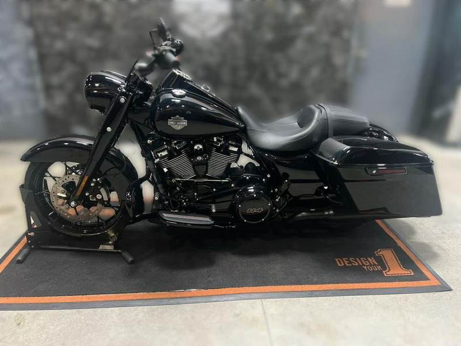 2024 Harley-Davidson® FLHRXS - Road King® Special